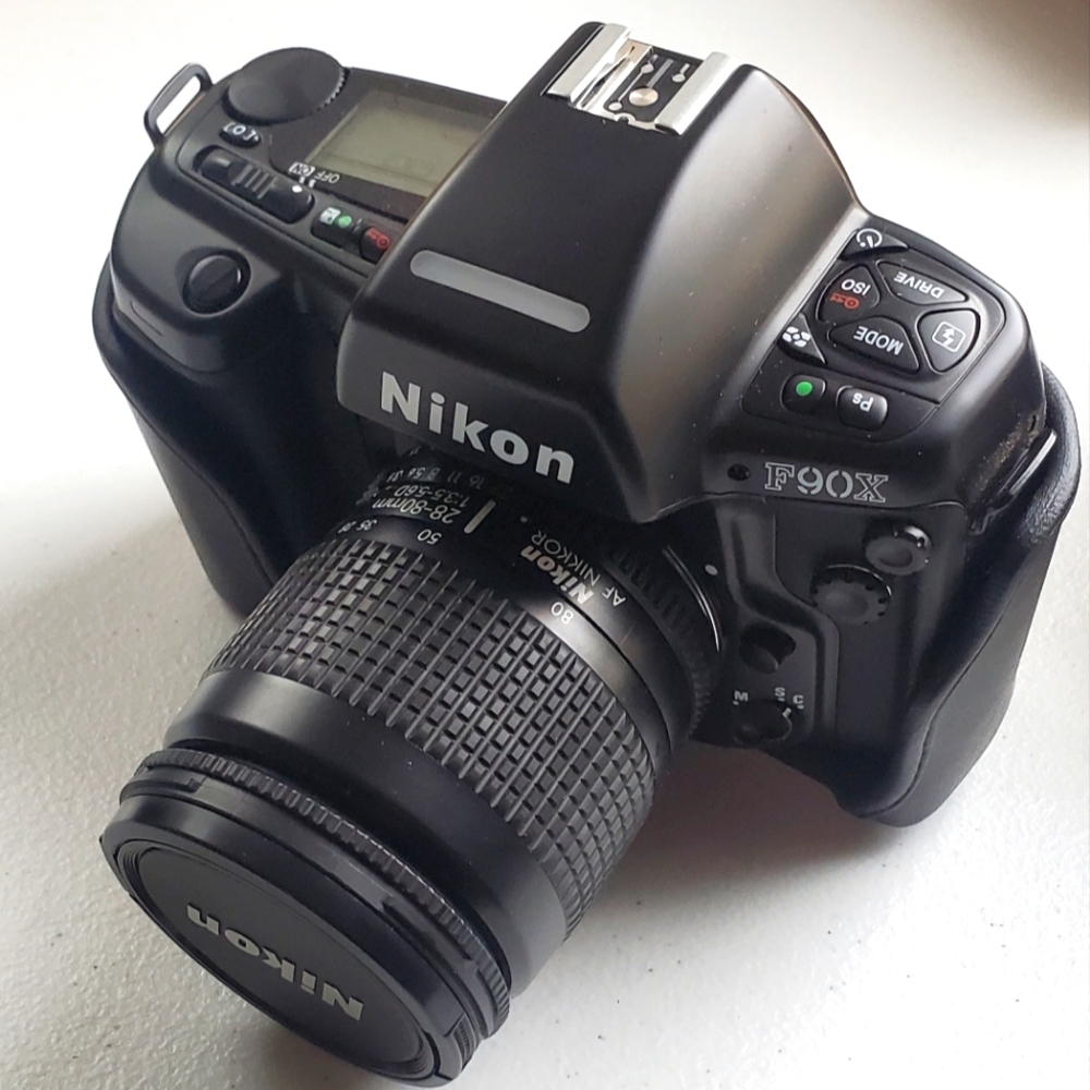 Nikon F90X